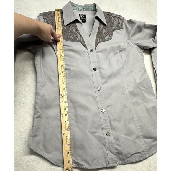 Noble Outfitters Shirt Womens‎ Medium Long Sleeve Button Up Gray Bluegrass Lace - Picture 6 of 10